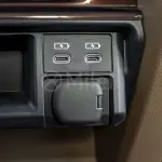 Toyota Land Cruiser LC 79 4.0P Model Year 2025 - Beige (Sandy Taupe) - Thumbnail 24