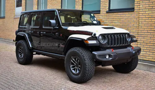 Jeep Wrangler Rubicon 2.0L turbo 2026 Model Year - Black