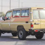 تويوتا لاندكروزر LC78 موديل 2026 جير أوتوماتيك 4.0 V6 بنزين - لون بيج - Thumbnail 4