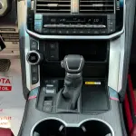 Toyota Land Cruiser LC300 VXR 3.5L TT 2026 Model Year White Exterior - Thumbnail 23