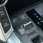 Toyota Land Cruiser LC300 VXR 3.5L TT 2026 Model Year White Exterior - Thumbnail 29