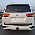 تويوتا لاندكروزر LC300 GXR 3.5L توين تيربو مستعملة 2025 -  لون أبيض - Thumbnail 4