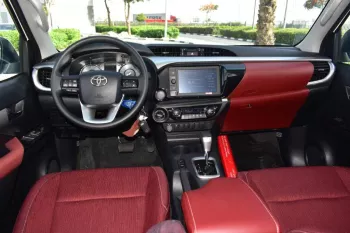 2022 TOYOTA HILUX DOUBLE CABIN PICKUP GLX 2.7L PETROL