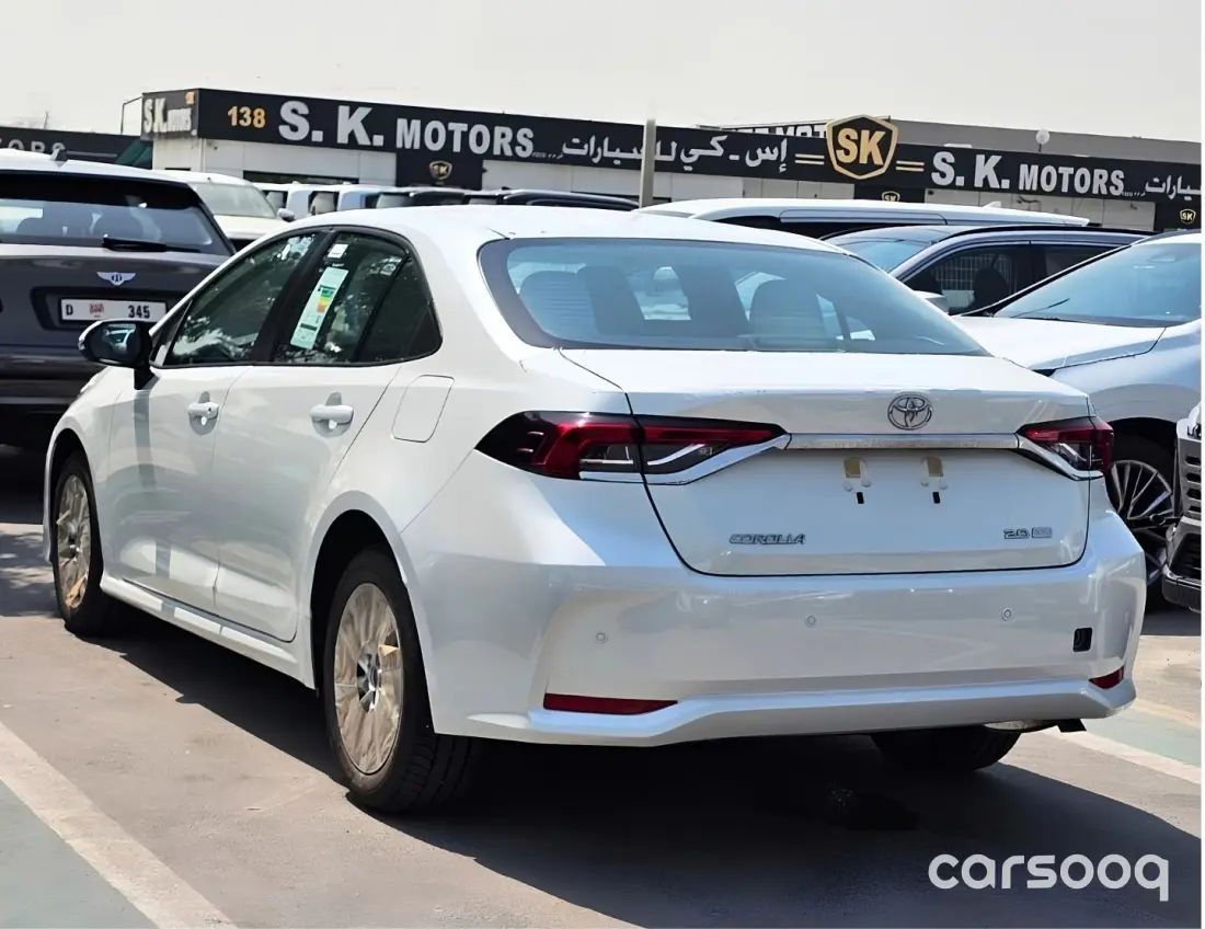 Toyota Corolla XLI 2026 2.0l Petrol White Color Exterior - Photo 5