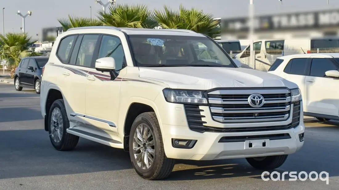Toyota Land Cruiser GXR 2026 Model Year 4.0L GCC White Exterior - Photo 1