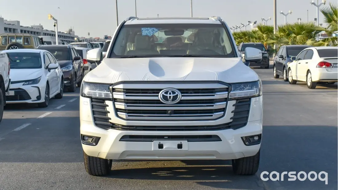 Toyota Land Cruiser GXR 2026 Model Year 4.0L GCC White Exterior - Photo 2