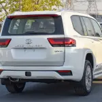 Toyota Land Cruiser GXR 2026 Model Year 4.0L GCC White Exterior - Thumbnail 6