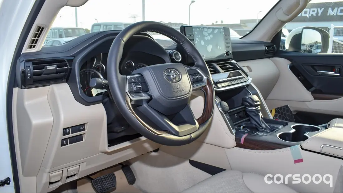 Toyota Land Cruiser GXR 2026 Model Year 4.0L GCC White Exterior - Photo 7
