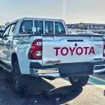 Toyota Hilux SR5 2026 Model Year 2.4L Diesel A/T White Exterior - Thumbnail 6