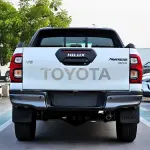 Toyota Hilux Adventure 2026 4.0L V6 White Exterior Black Interior - Thumbnail 6
