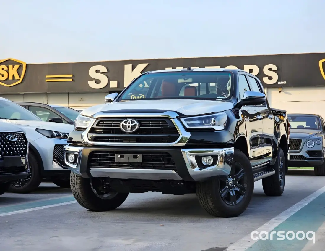 Toyota Hilux SR5 2026 Model year 2.7L Manual GCC Black Exterior Red Interior - Photo 1