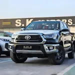 Toyota Hilux SR5 2026 Model year 2.7L Manual GCC Black Exterior Red Interior - Thumbnail 1