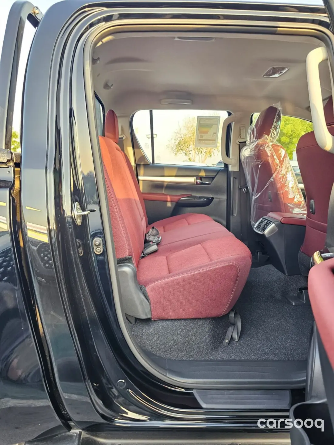 Toyota Hilux SR5 2026 Model year 2.7L Manual GCC Black Exterior Red Interior - Photo 15