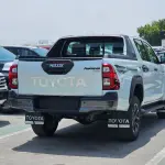 Toyota Hilux SR5 Adventure 2026 4.0L V6 White Exterior Grey Interior - Thumbnail 4