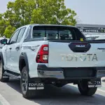 Toyota Hilux SR5 Adventure 2026 4.0L V6 White Exterior Grey Interior - Thumbnail 5