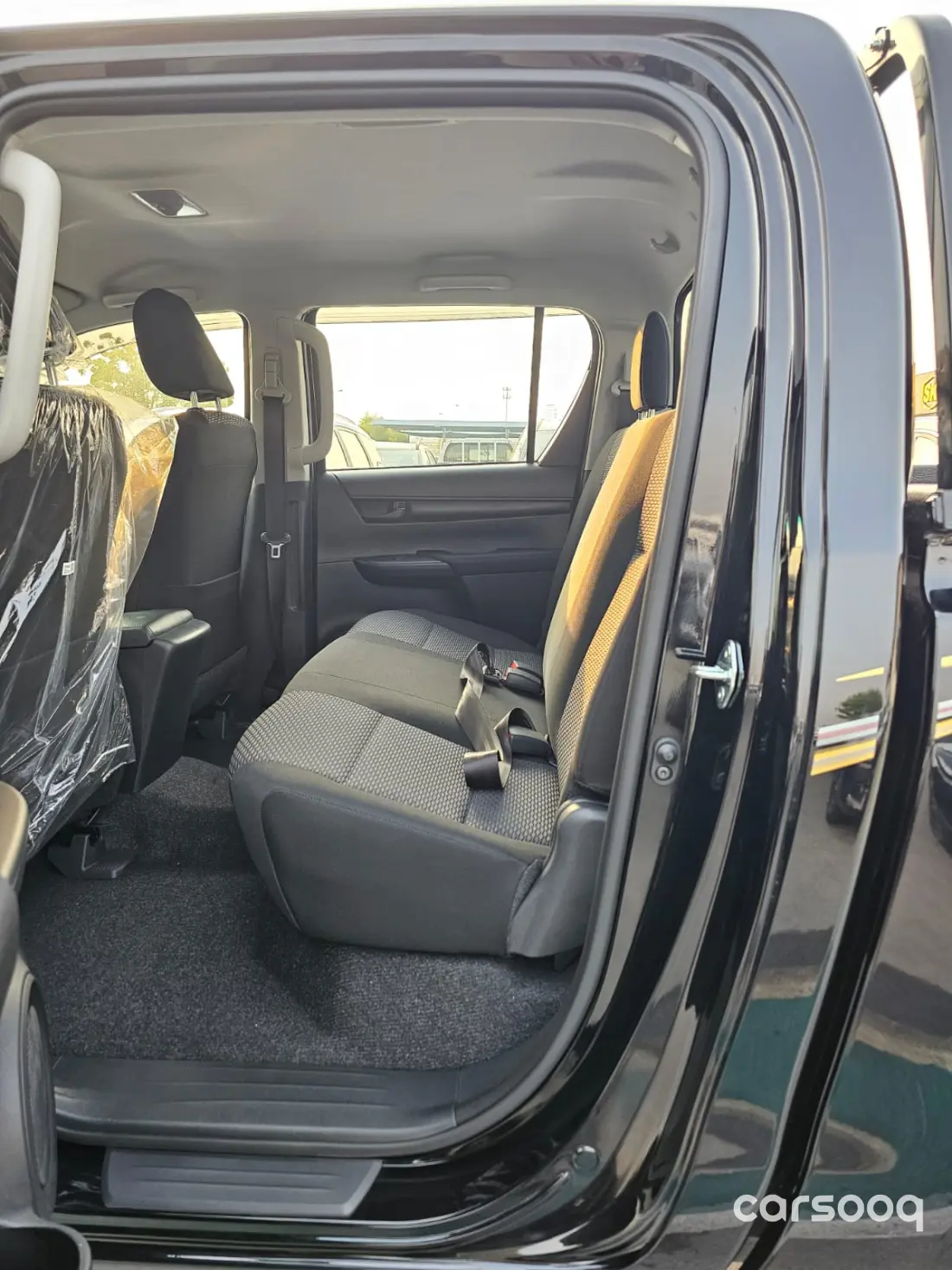 Toyota Hilux 2.7L Automatic GCC 2026 Black Exterior Grey Interior - Photo 10