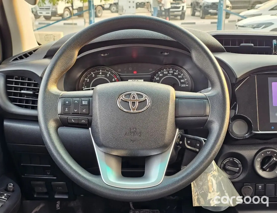 Toyota Hilux 2.7L Automatic GCC 2026 Black Exterior Grey Interior - Photo 13