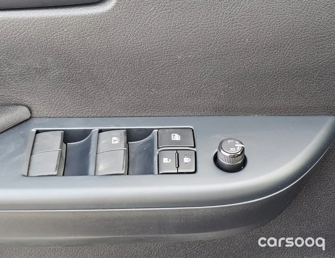 Toyota Hilux 2.7L Automatic GCC 2026 Black Exterior Grey Interior - Photo 16