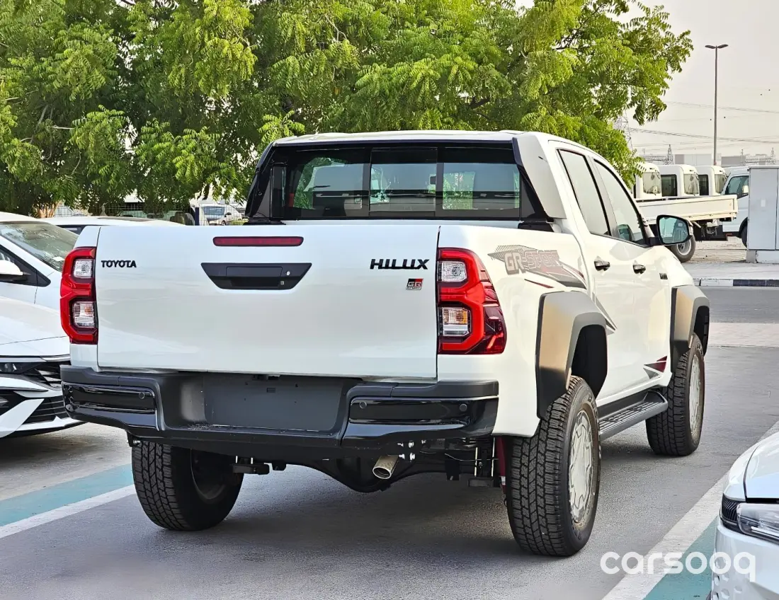 Toyota Hilux GR Sport 2.8L Automatic 2026 GCC White Exterior Black Interior - Photo 5