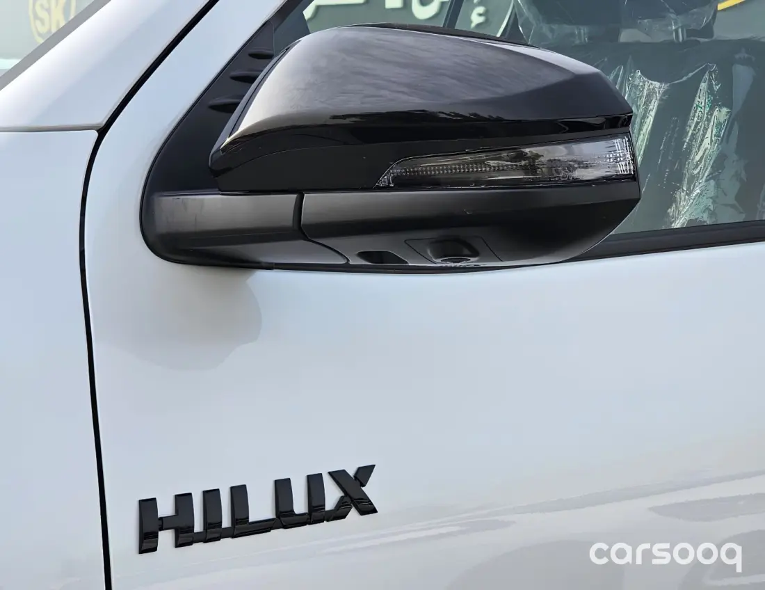 Toyota Hilux GR Sport 2.8L Automatic 2026 GCC White Exterior Black Interior - Photo 7