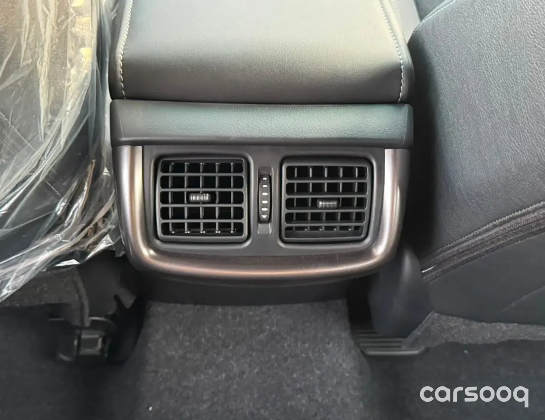 Toyota Hilux GR Sport 2026 Model Year 2.8L Diesel Red Exterior Black Interior - Photo 16