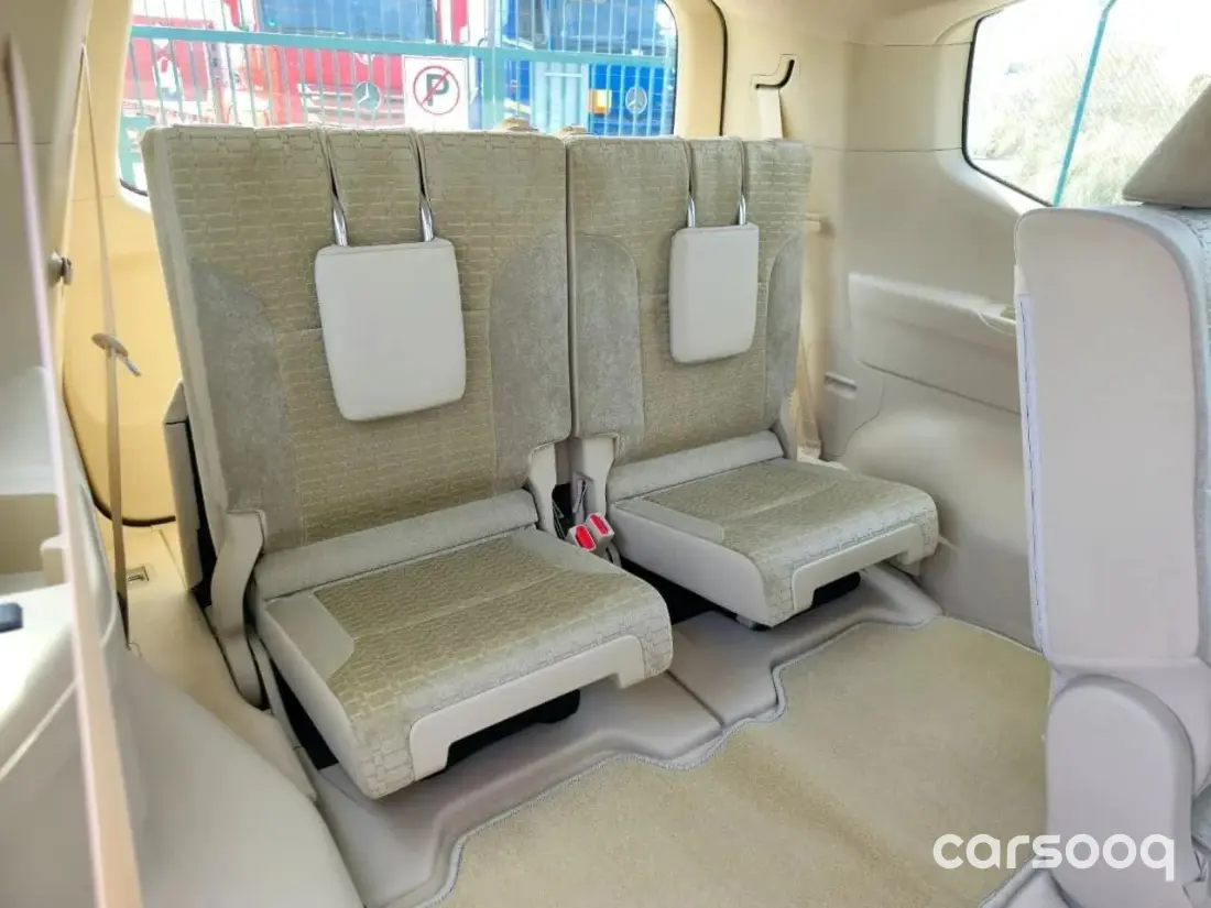 Toyota Land Cruiser 300 GXR Petrol 2025 White Exterior Beige Interior - Photo 20