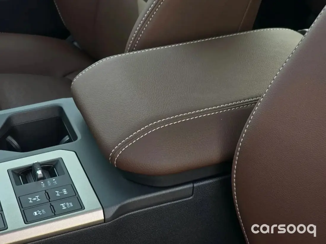 Toyota Prado Adventure 2025 Model year Blue Exterior Brown Interior - Photo 18
