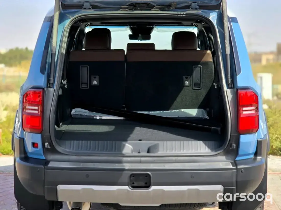 Toyota Prado Adventure 2025 Model year Blue Exterior Brown Interior - Photo 25