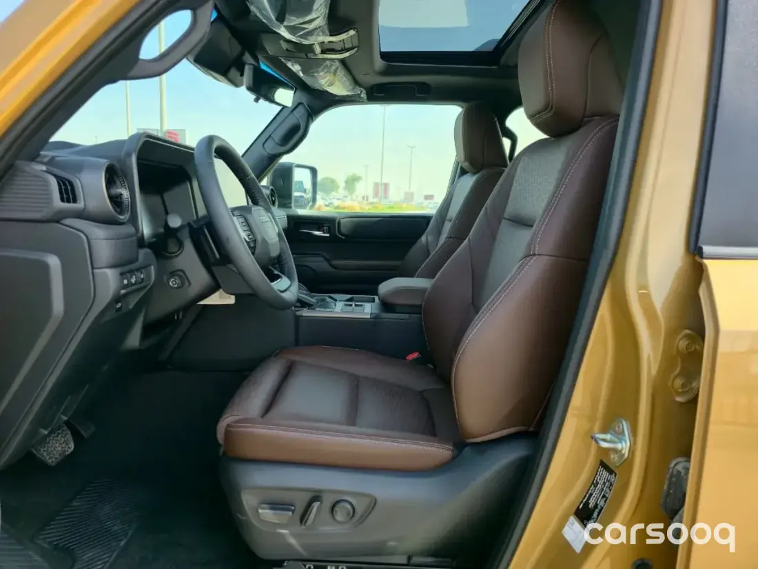 Toyota Prado Adventure 2025 Yellow Exterior Brown Interior - Photo 8
