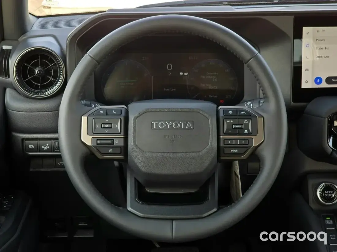 Toyota Prado Adventure 2025 Yellow Exterior Brown Interior - Photo 11