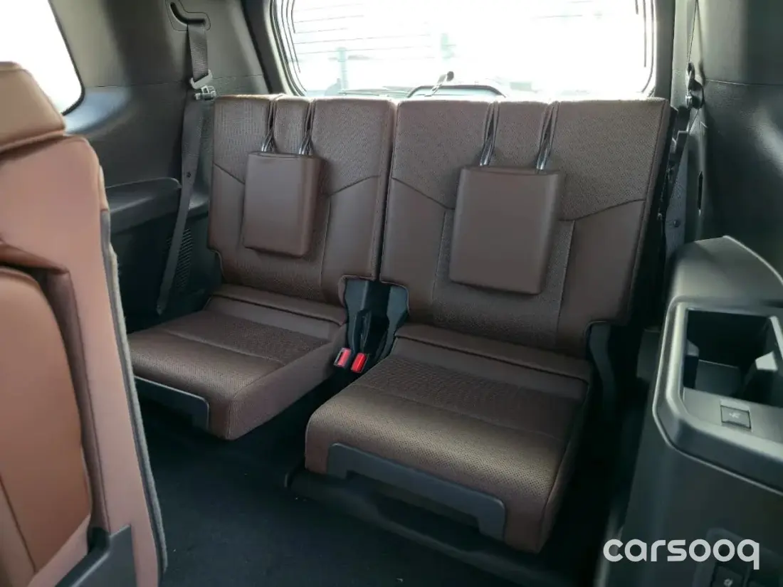 Toyota Prado Adventure 2025 Yellow Exterior Brown Interior - Photo 24