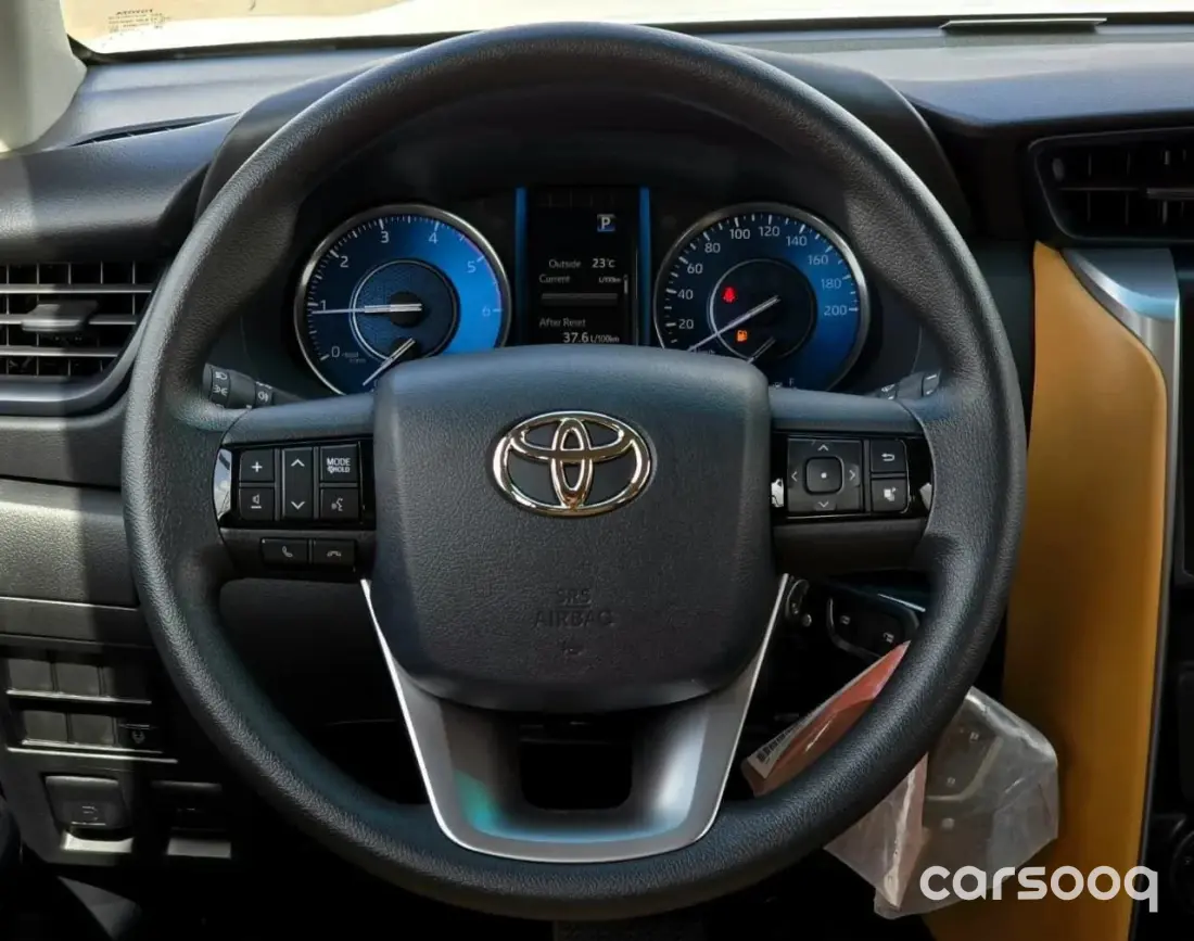 Toyota Fortuner 2.4L Turbo Diesel 2025 White Exterior Brown Interior - Photo 7