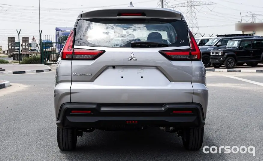 Mitsubishi Xpander Mid-Line 2026 Model Year Silver Exterior Black Interior - Photo 3