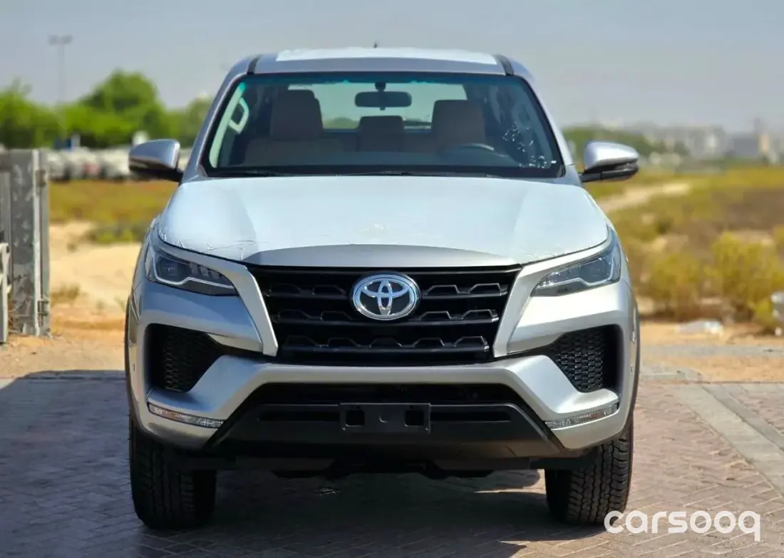 Toyota Fortuner 2.7L Petrol Manual 2025 Silver Exterior Brown Interior  - Photo 2
