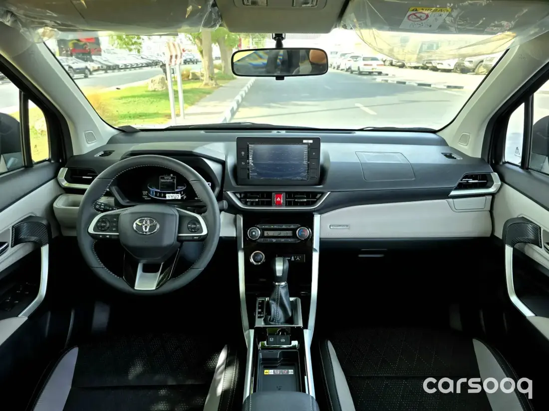 2025 Toyota Veloz 1.5L Petrol Grey Exterior Black Interior - Photo 16