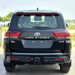 Toyota Land Cruiser VXR 2025 3.5L Petrol Black Exterior red Interior - Thumbnail 4