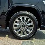 Toyota Land Cruiser VXR 2025 3.5L Petrol Black Exterior red Interior - Thumbnail 27