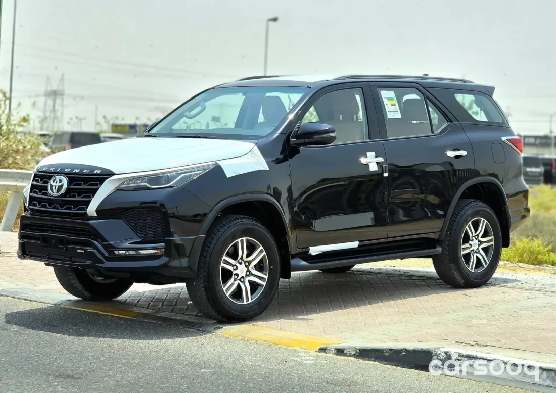 Toyota Fortuner G 2.7L 2025 Model Year Petrol Black Exterior Tan Interior - Photo 3