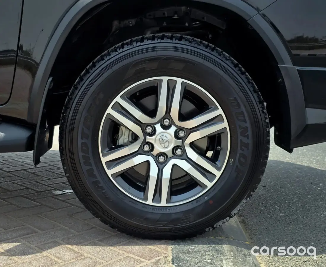 Toyota Fortuner G 2.7L 2025 Model Year Petrol Black Exterior Tan Interior - Photo 20