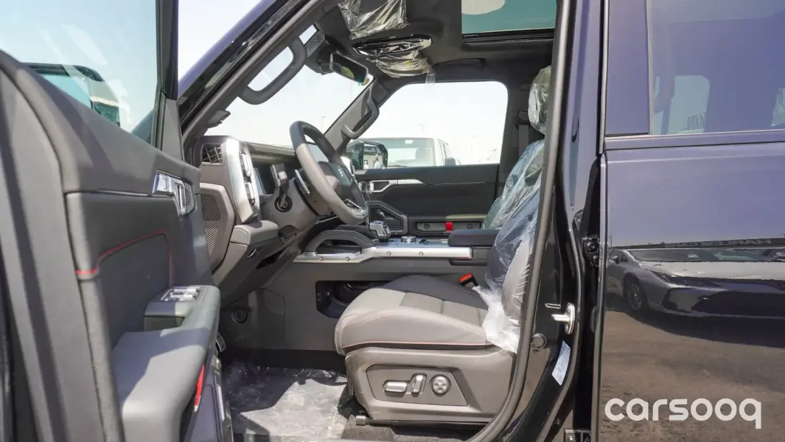 Jetour T2 Conquest Pro 2.0L Turbo Black Exterior Black Interior - Photo 8