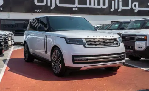Range Rover HSE P400 2025 3.0L Turbo Mild-Hybrid White Exterior Beige Interior
