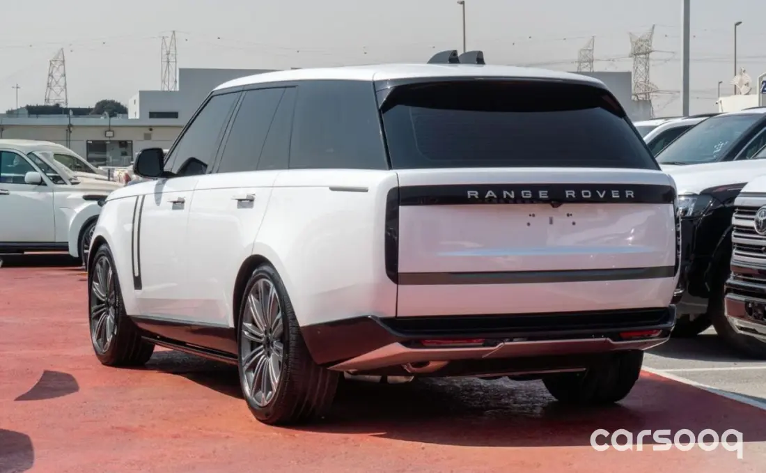 Range Rover HSE P400 2025 3.0L Turbo Mild-Hybrid White Exterior Beige Interior - Photo 6