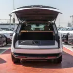 Range Rover HSE P400 2025 3.0L Turbo Mild-Hybrid White Exterior Beige Interior - Thumbnail 7