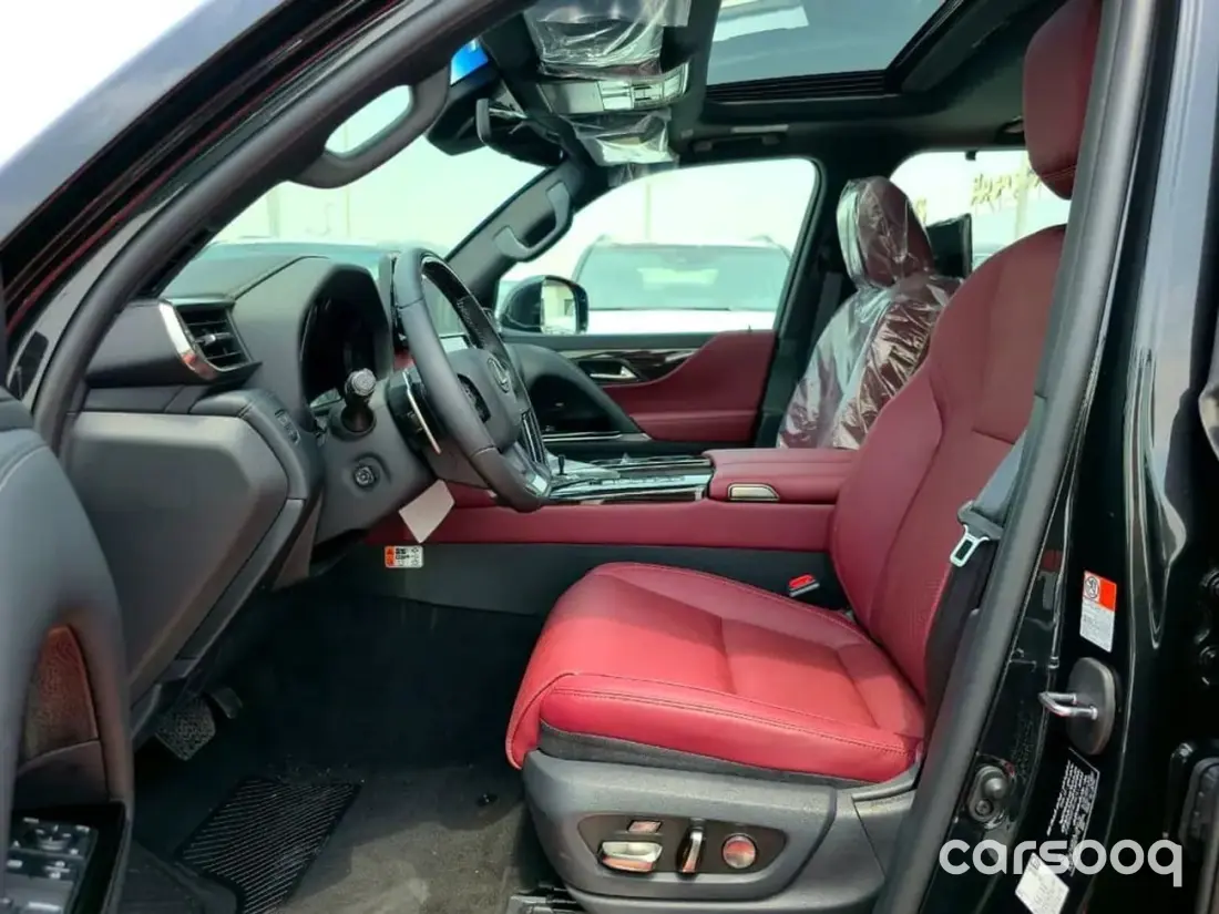 Lexus LX 700h Signature 2026 3.5L Twin-Turbo V6 Hybrid Black Exterior Red Interior - Photo 11