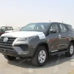 Toyota Fortuner E1 2026 2.7L Petrol 4WD Grey Exterior Beige Interior For Export in Dubai - Thumbnail 2