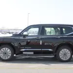 Toyota Land Cruiser 300 VXR 2026 3.3L Twin-Turbo Diesel V6 Black Color - Thumbnail 3