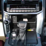 Toyota Land Cruiser 300 VXR 2026 3.3L Twin-Turbo Diesel V6 Black Color - Thumbnail 17