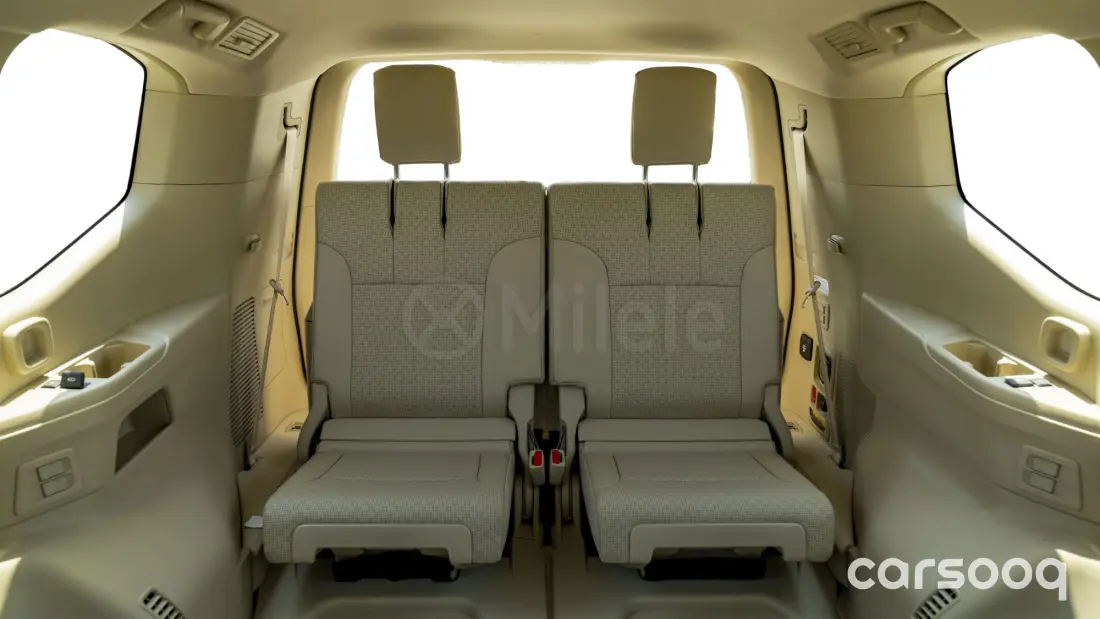 Toyota Land Cruiser 300 VXR 2026 3.5L Petrol White Exterior Beige Interior - Photo 29