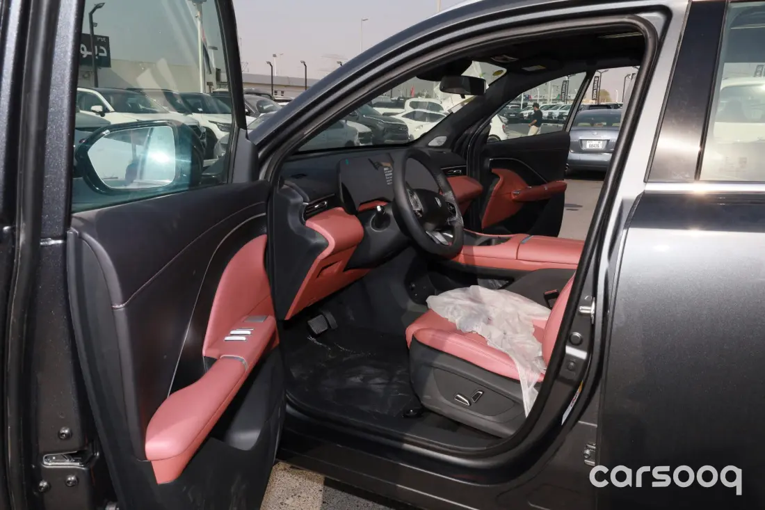 Changan CS55 Plus Premium 2026 Model Year 1.5l Petrol Grey Exterior  - Photo 4