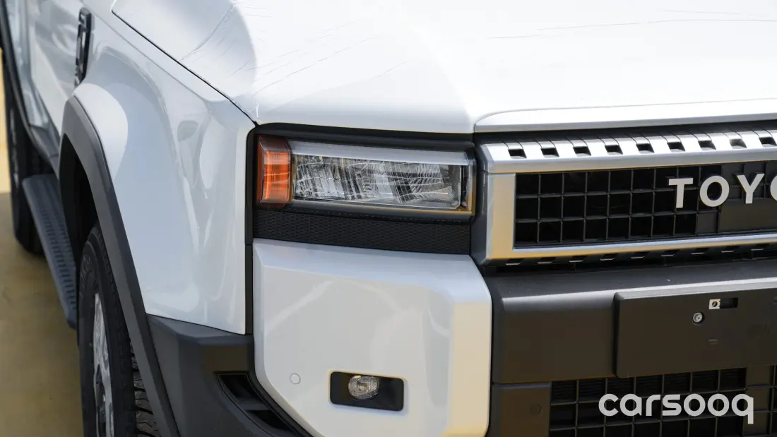 Toyota Prado All-Rounder 2026 Model Year 2.4L Petrol White Exterior Black Interior For Export in Dubai - Photo 4